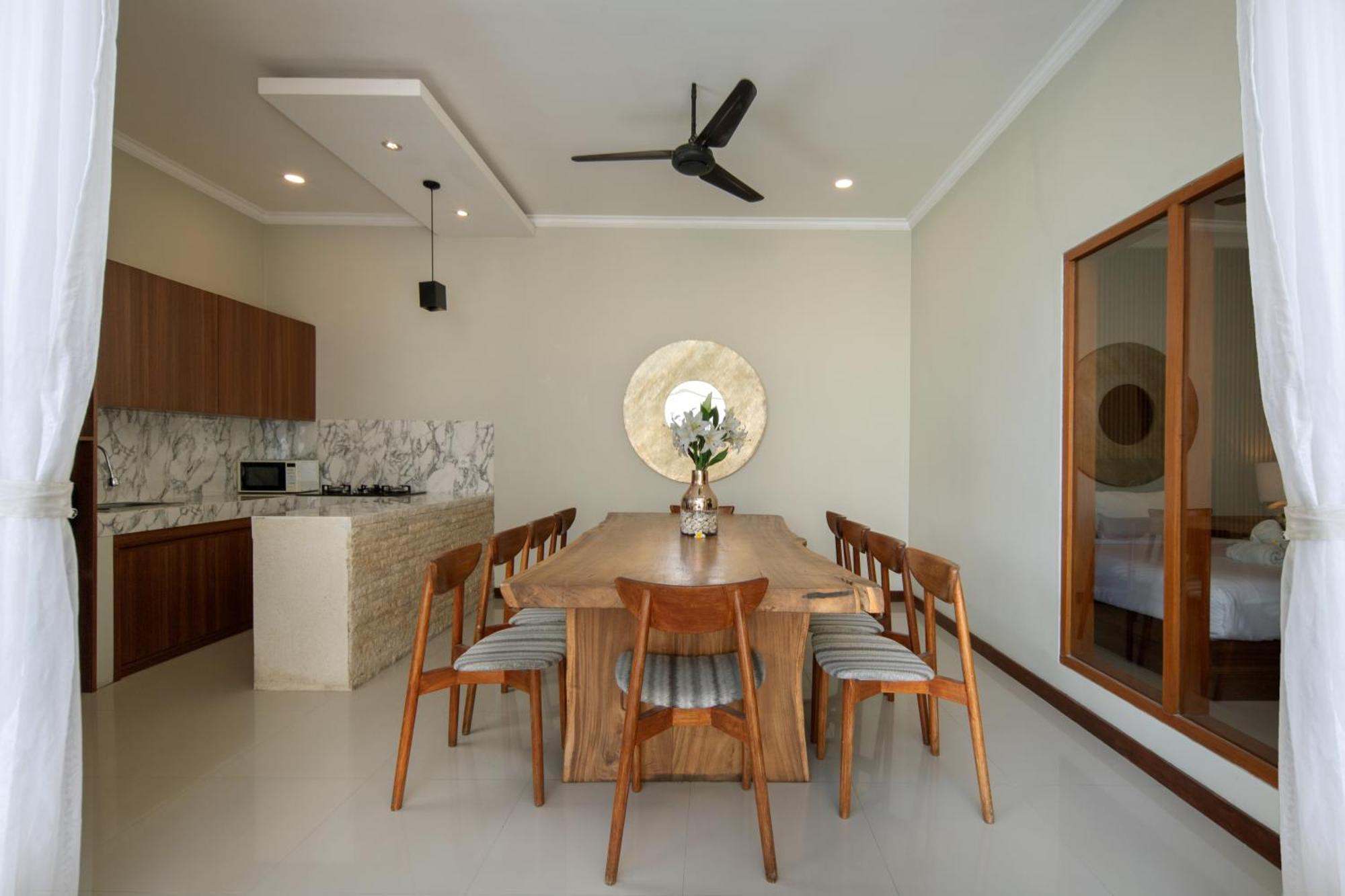 Daha Mansions Seminyak Villa Екстериор снимка