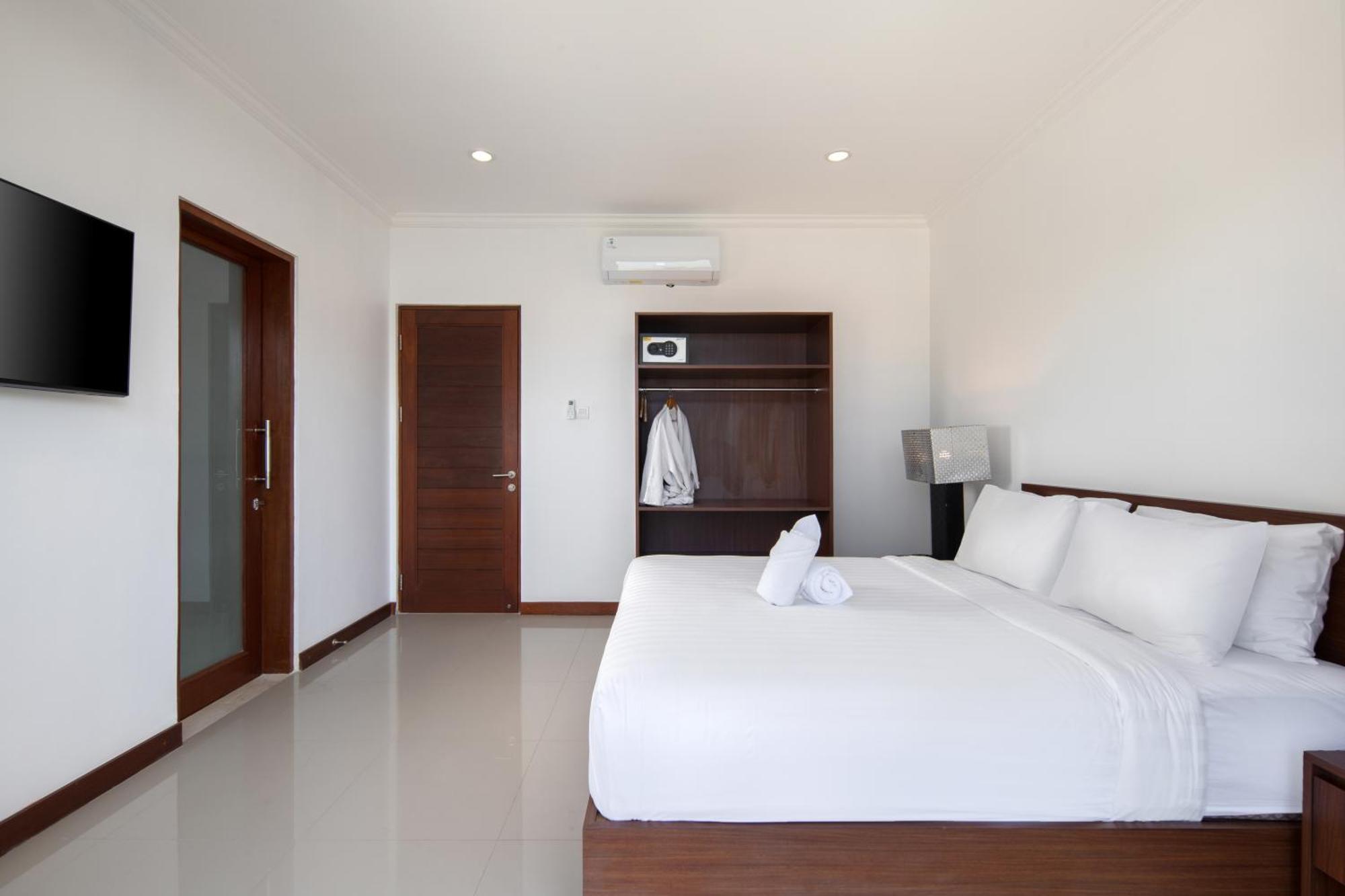 Daha Mansions Seminyak Villa Екстериор снимка